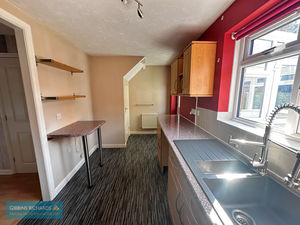 Kitchen- click for photo gallery